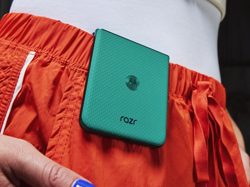 Motorola представила смартфоны-раскладушки Razr 70 и Razr 70 Ultra &mdash; изменений мало, но цены выше