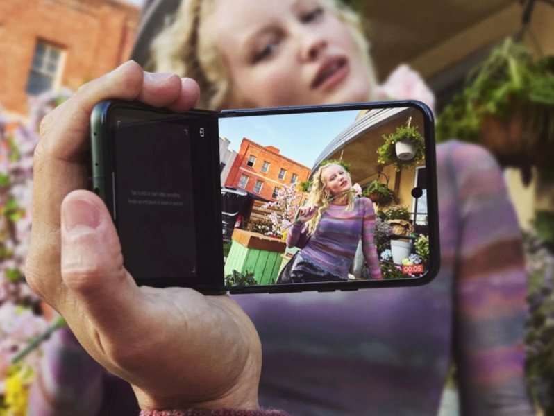 Motorola выпустила глобальную версию Razr 70 Plus со Snapdragon 8s Gen 3, парой 50-Мп камер и батареей на 4500 мА&middot;ч