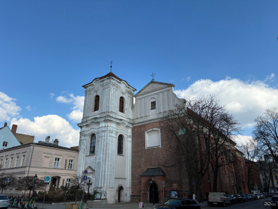 Обзор Apple iPhone 17e: незаконченная работа над ошибками