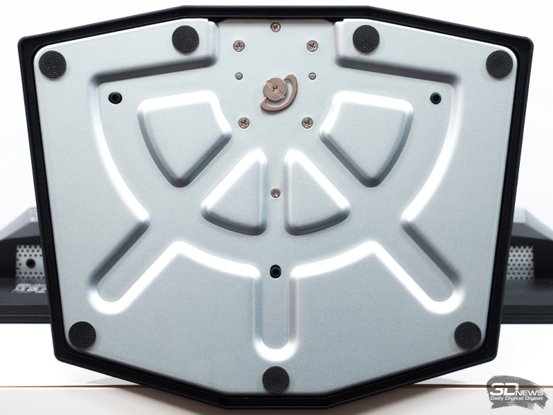 Обзор игрового OLED 4K-монитора MSI MAG 322UP QD-OLED E16: достаточный уровень