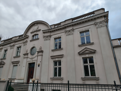 Обзор Nothing Phone (4a) Pro: не такой, как все, &mdash; и не для каждого