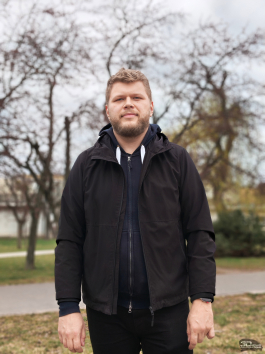 Обзор Nothing Phone (4a) Pro: не такой, как все, &mdash; и не для каждого