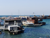 Обзор смартфона realme 16 Pro: поменьше амбиций, чем у &laquo;плюса&raquo;, но хитовый потенциал выше