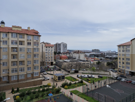 Обзор смартфона realme 16 Pro: поменьше амбиций, чем у &laquo;плюса&raquo;, но хитовый потенциал выше