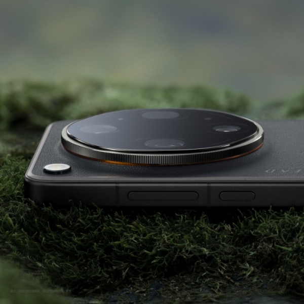 Oppo сама показала флагманский смартфон Find X9 Ultra за неделю до анонса