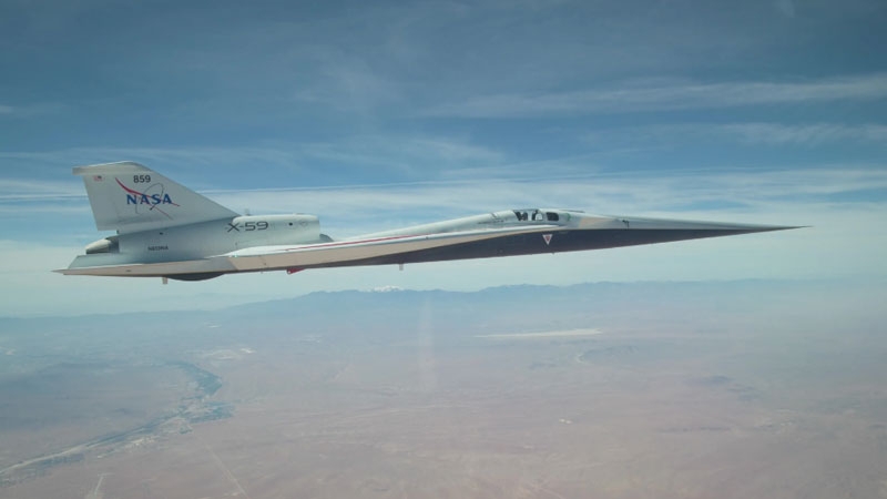 Прототип тихого сверхзвукового авиалайнера NASA X-59 впервые полетал по-взрослому &mdash; с убранными шасси