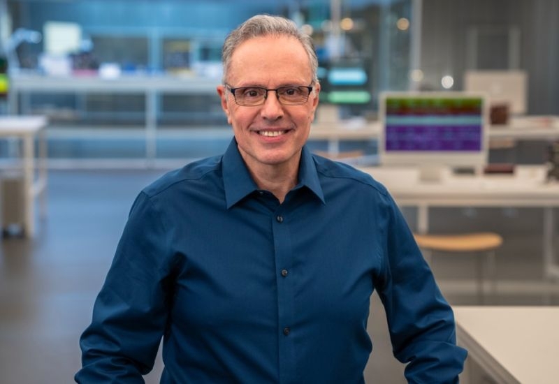 Разработку устройств Apple возглавил Джони Сруджи