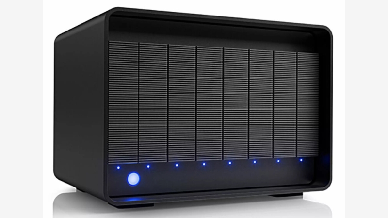 Seagate представила три внешних накопителя ёмкостью от 24 до 256 Тбайт &mdash; старший получил восемь отсеков и Thunderbolt 5