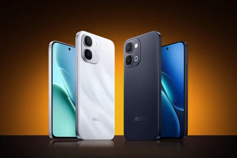 Стартовали российские продажи смартфона iQOO Z11x — от 38 999 рублей