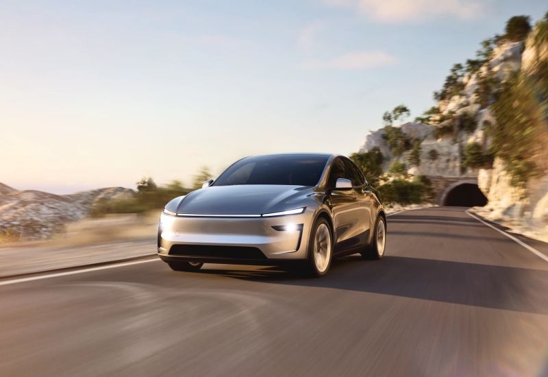 Tesla отделалась от расследования по поводу одной из функций автопилота, просто обновив ПО