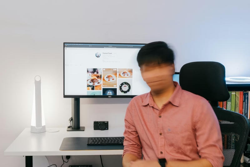 YouTube начнёт удалять дипфейки по запросам знаменитостей, но не все