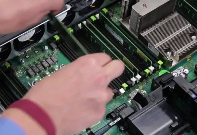 За первые пять лет ИИ-бума спрос на память вырастет в 625 раз, как считает глава Dell