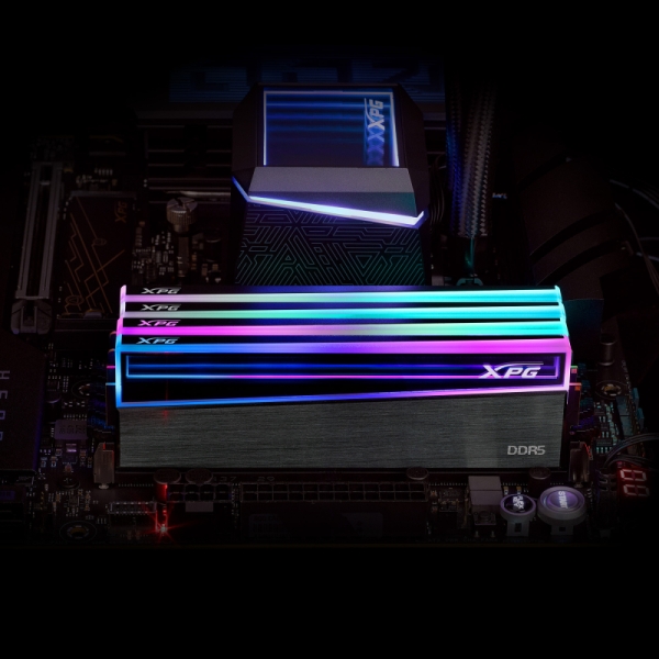 Adata выпустила память с &laquo;бесконечным зеркалом&raquo; &mdash;&nbsp;XPG Novakey RGB DDR5 объёмом до 32 Гбайт и скоростью до 6400 МТ/с
