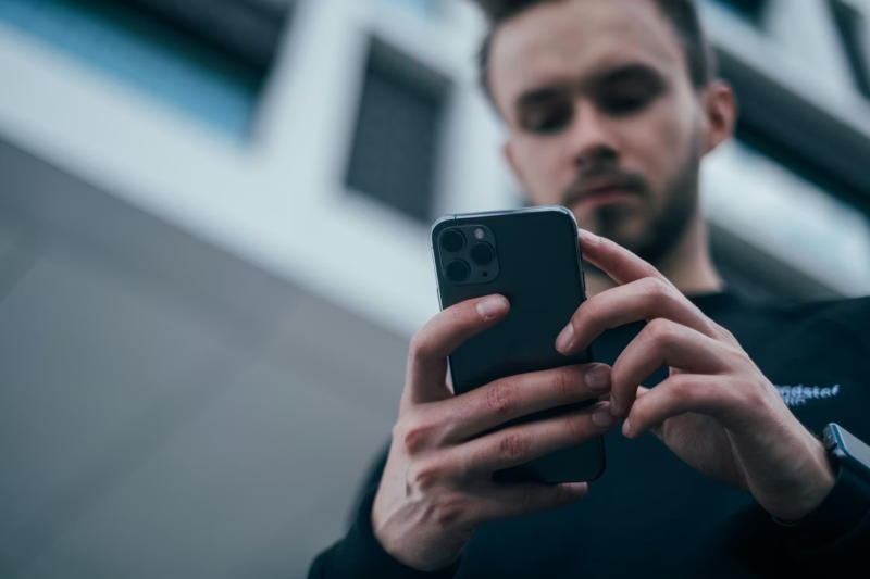 Аналог Face ID без выреза в экране: стартап Metalenz показал подэкранную систему распознавания лица