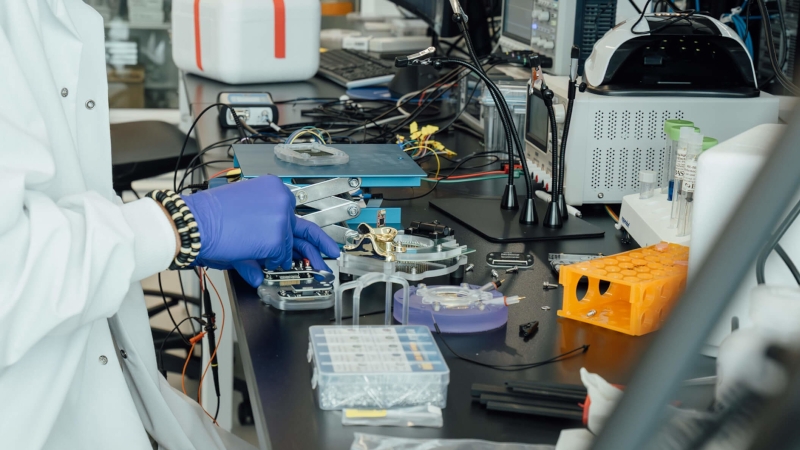 Biohub Марка Цукерберга взялся ускорить лечение всех болезней с помощью ИИ-моделей клеток