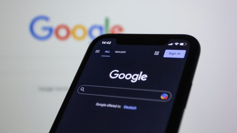 Google обновит поисковую выдачу, добавив в ИИ-обзоры цитаты с форумов