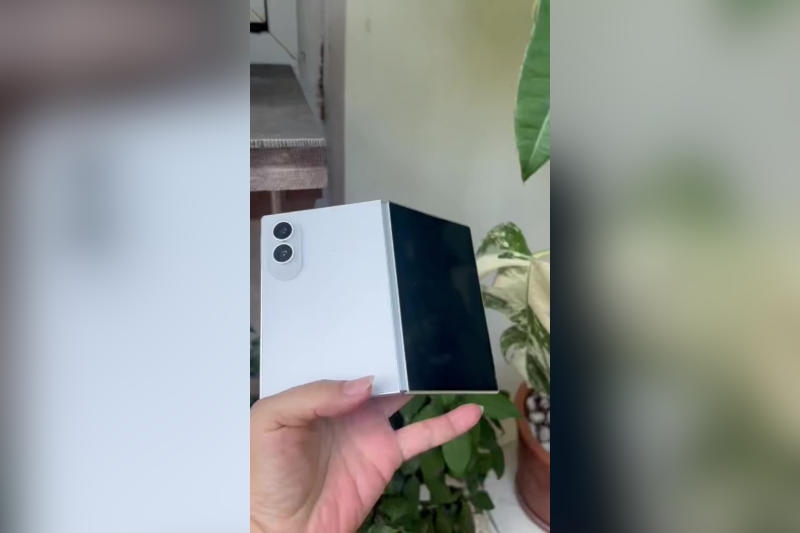 Макет грядущего складного смартфона Samsung Galaxy Z Fold 8 Wide показался на видео