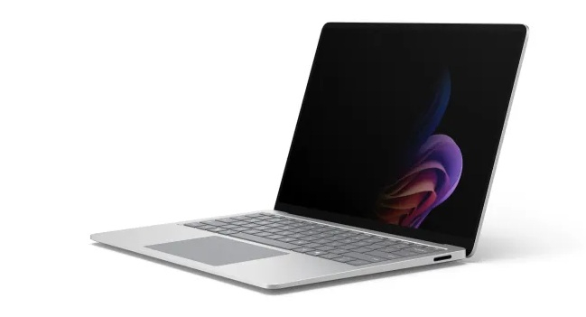 Microsoft представила очень дорогие планшеты Surface Pro 12 и ноутбуки Surface Laptop 8 на процессорах Intel Panther Lake