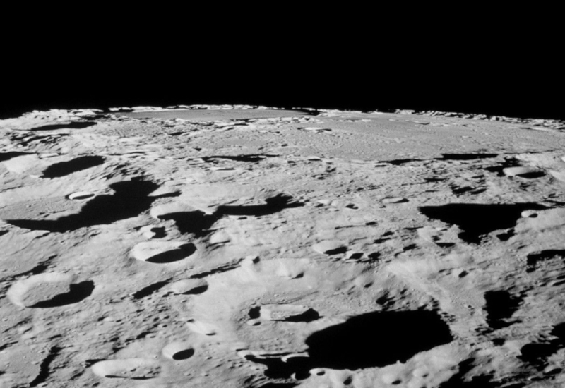 Минус 223 &deg;C и вечная тьма: учёные предложили разместить лазерную лунную GPS прямо в кратерах