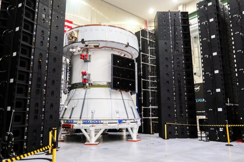 NASA раскрыло подробности грядущей лунной миссии Artemis III, которая не полетит на Луну