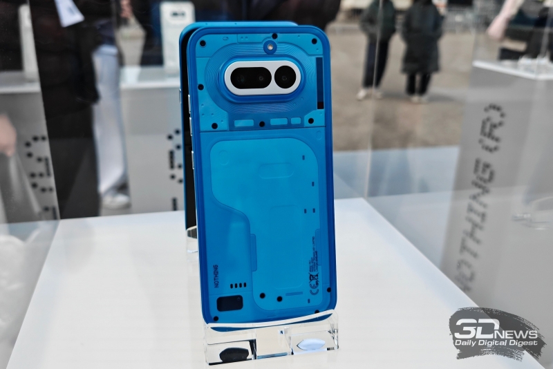 Nothing Phone (4a) и Phone (4a) Pro поступили в продажу в России&nbsp;&mdash; от 49 999 рублей
