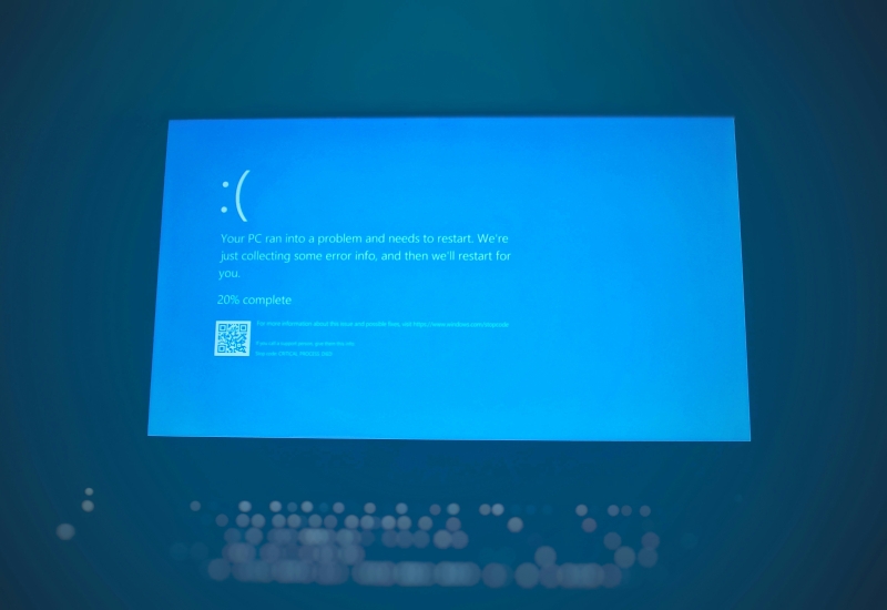 Обновление Dell SupportAssist вызвало массовые &laquo;синие экраны смерти&raquo; и бесконечные перезагрузки ноутбуков