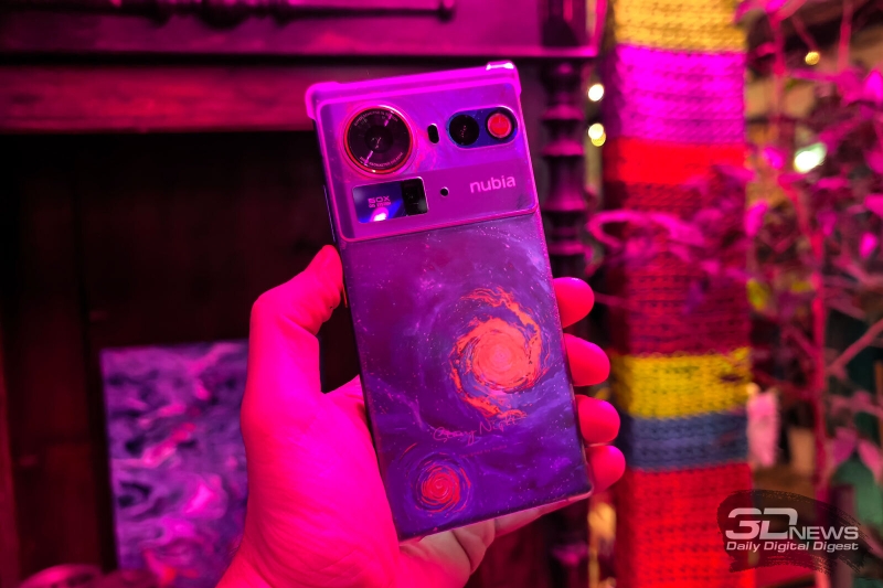 Обзор смартфона nubia Z80 Ultra: на этой выставке я главный экспонат