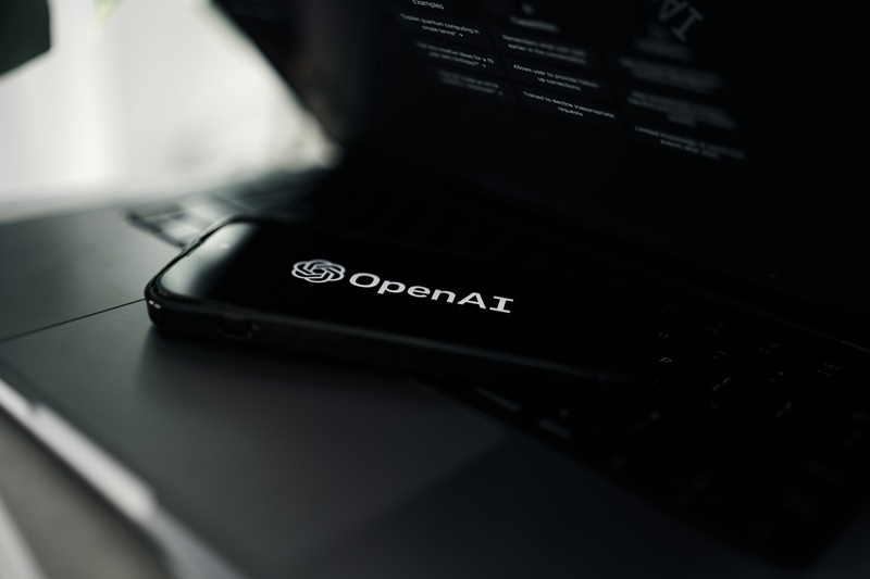 OpenAI выпустила GPT-Realtime-2 и ещё две голосовые модели, но доступны они лишь через API