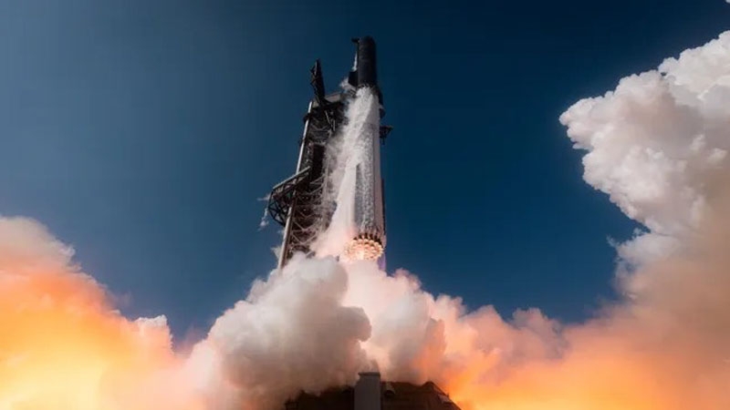 Первый полёт Starship V3 доказал живучесть обновлённой мегаракеты, хоть и закончился взрывом
