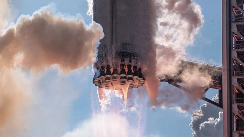 Первый полёт Starship V3 доказал живучесть обновлённой мегаракеты, хоть и закончился взрывом