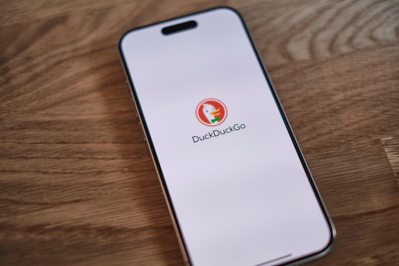 Пользователи бегут от Google из-за ИИ &mdash; поисковик DuckDuckGo резко прирос аудиторией