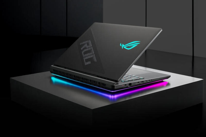 Представлен флагманский игровой ноутбук Asus ROG Strix SCAR 18 с потреблением до 320 Вт