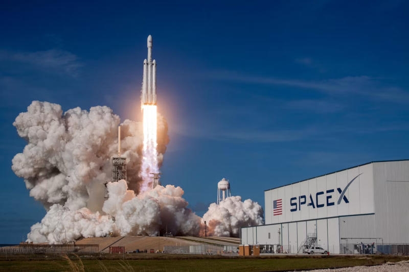 Акции SpaceX взлетели на 50&nbsp;% всего за три торговые сессии