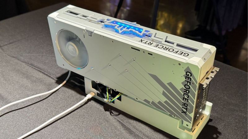 Galax показала концепт GeForce RTX 6090 Hall of Fame &mdash; четыре вентилятора и кристаллы Swarovski