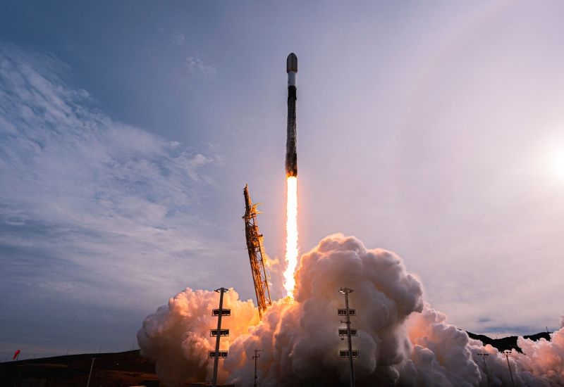 Курс акций SpaceX опустился ниже $150 впервые с IPO