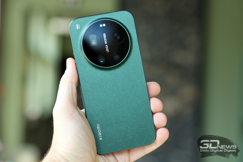 Обзор смартфона Xiaomi 17 Ultra: человечный камерофон с настоящим зумом