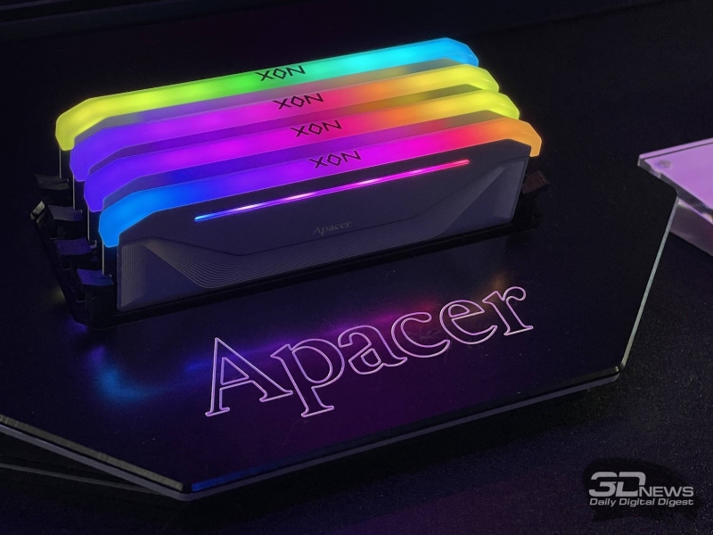 Репортаж со стенда Apacer на Computex 2026: память DDR5-9200, скоростные SSD с вентиляторами и не только