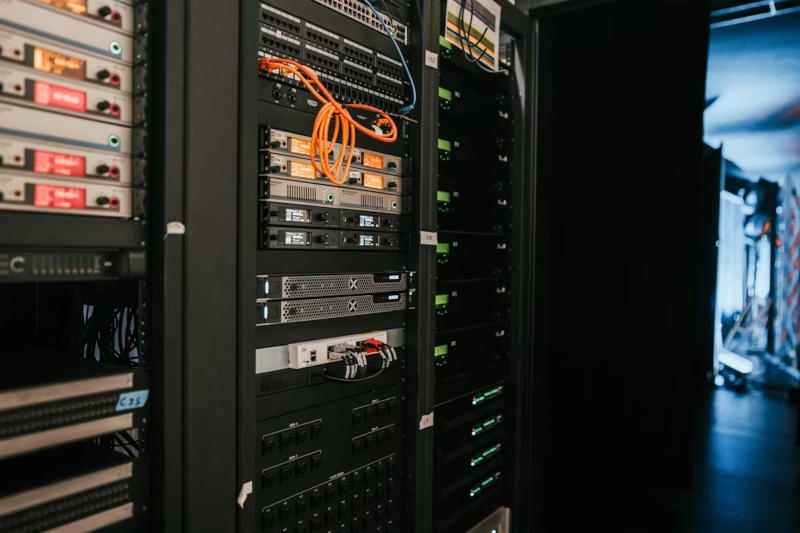 Серверы на отличных от x86 архитектурах отвоевали уже почти половину рынка