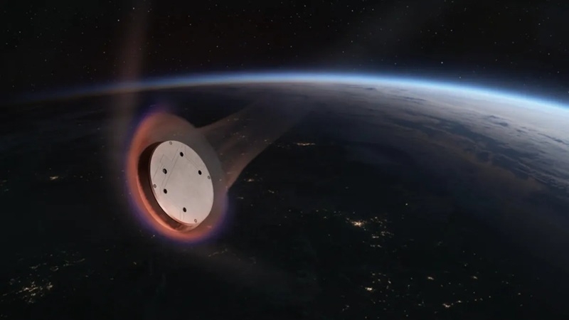 SpaceX запустила демонстрационную версию Starfall &mdash; капсулы для доставки грузов на орбиту и обратно