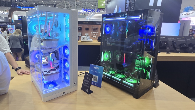 Thermaltake показала CAPO X &mdash; огромный корпус за $190 для сборки сразу двух игровых ПК