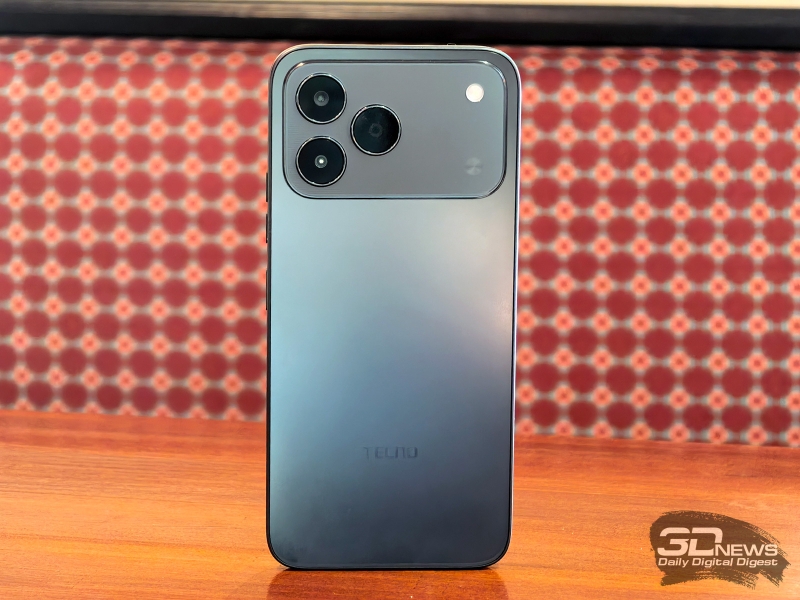 Обзор смартфона TECNO SPARK 50: все тренды разом — чуть дороже 10 тысяч рублей