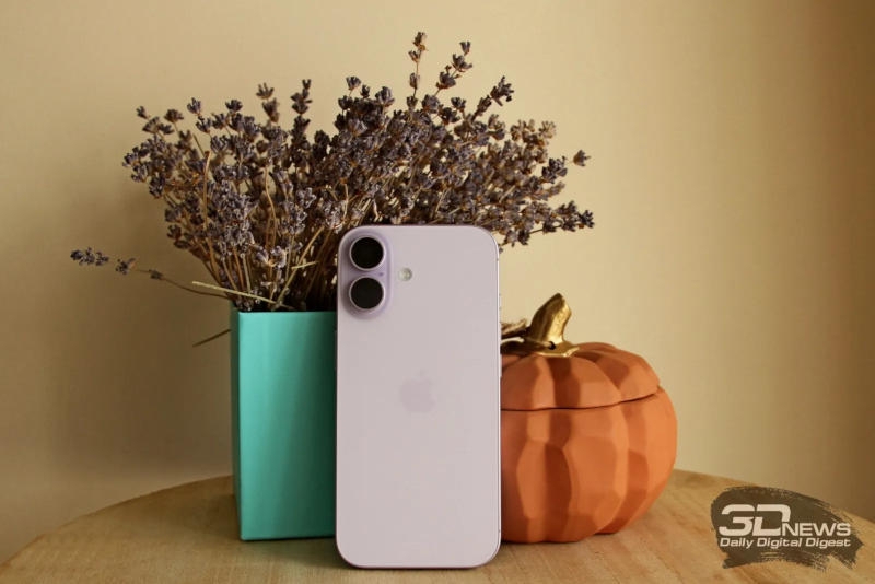 Самым популярным смартфоном в российской рознице в этом году стал iPhone 17