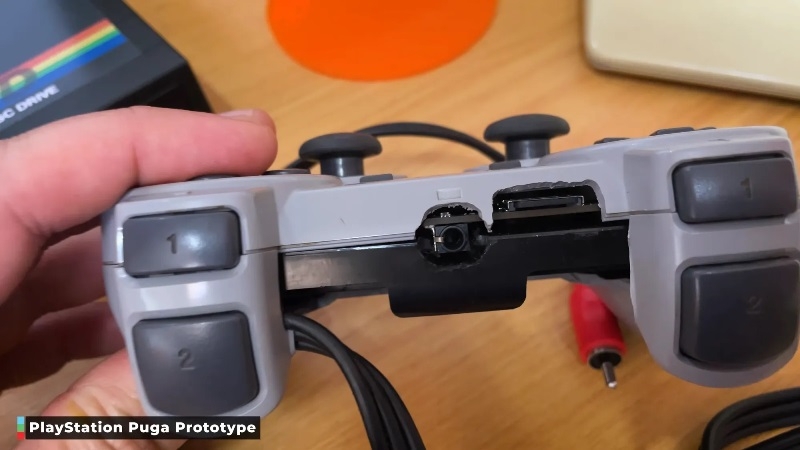 Sony разрабатывала геймпад DualShock со встроенной первой PlayStation, но проект отменили