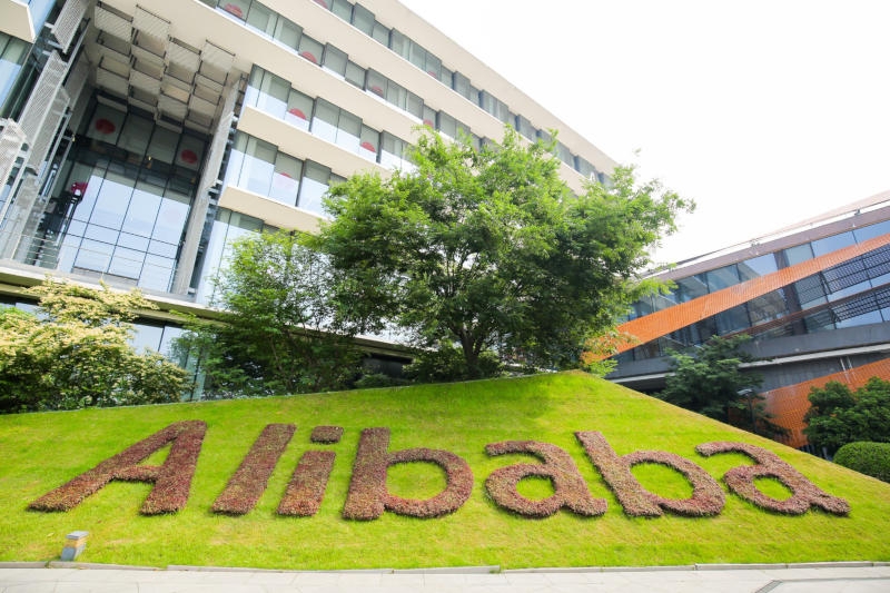 Alibaba выпустила открытую ИИ-модель Qwen3.8-27B, которая запускается локально на ПК