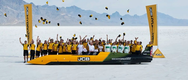 Болид JCB Hydromax на 1600-сильном водородном ДВС установил мировой рекорд скорости на суше — 653,909 км/ч