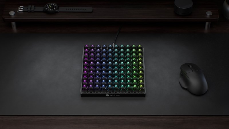 Keychron выпустила абсурдно гигантский макропад — 100 программируемых клавиш с RGB-подсветкой