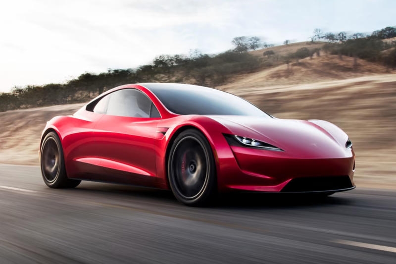 Tesla скоро представит новый Roadster, и он будет летать