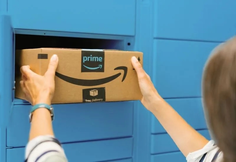 Amazon пытается вернуть специалистов по ИИ и облакам, которых недавно уволила