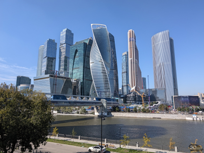 Обзор смартфона Google Pixel 11 Pro: когда надо выпустить хоть что-то