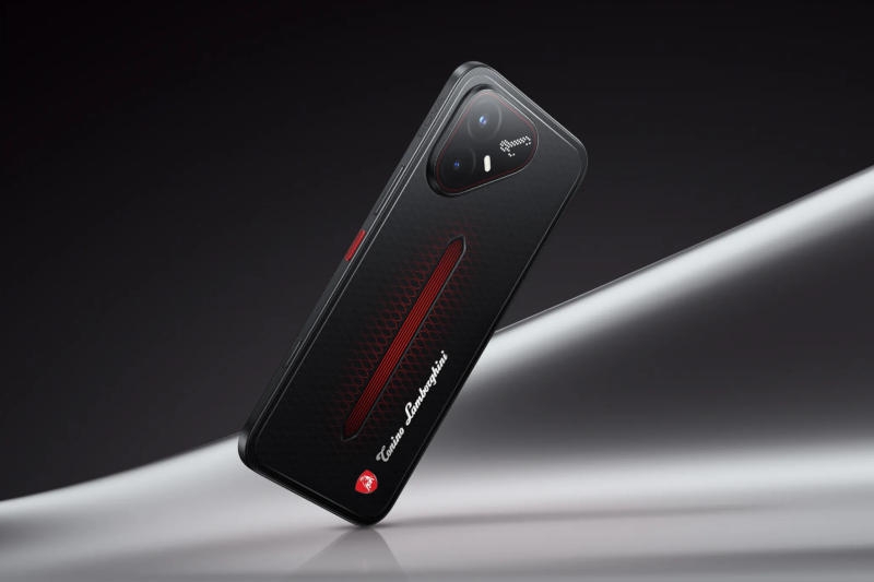 Представлен дизайнерский смартфон Tecno Pova 8 Pro 5G Tonino Lamborghini Limited Edition